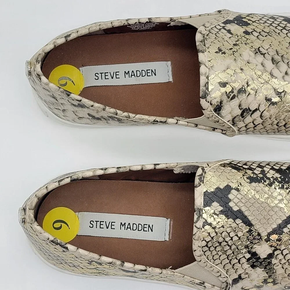 Steve Madden Safary Jungle Snakeskin Embossed Sneakers Womens 9 Slip On Gold